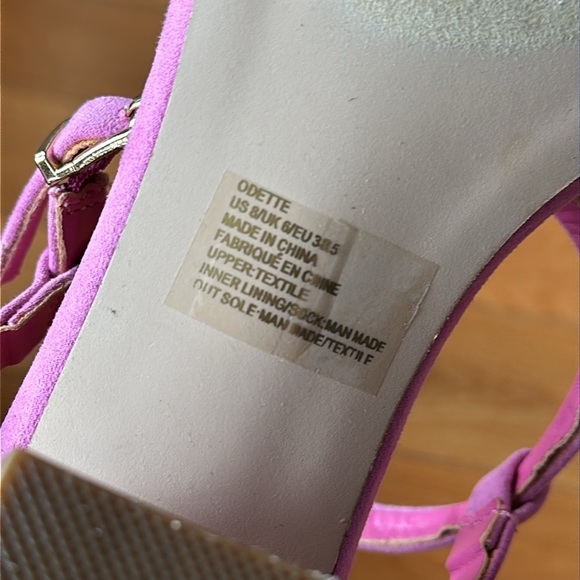 SHOEDAZZLE Sandals - Picture 5 of 6